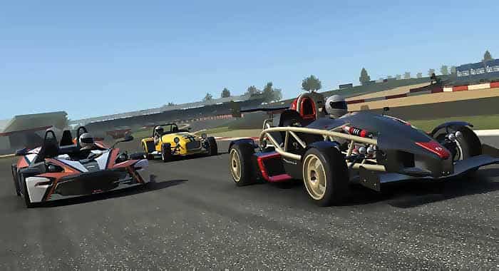 Real Racing 3 - iOS и Android (2013)